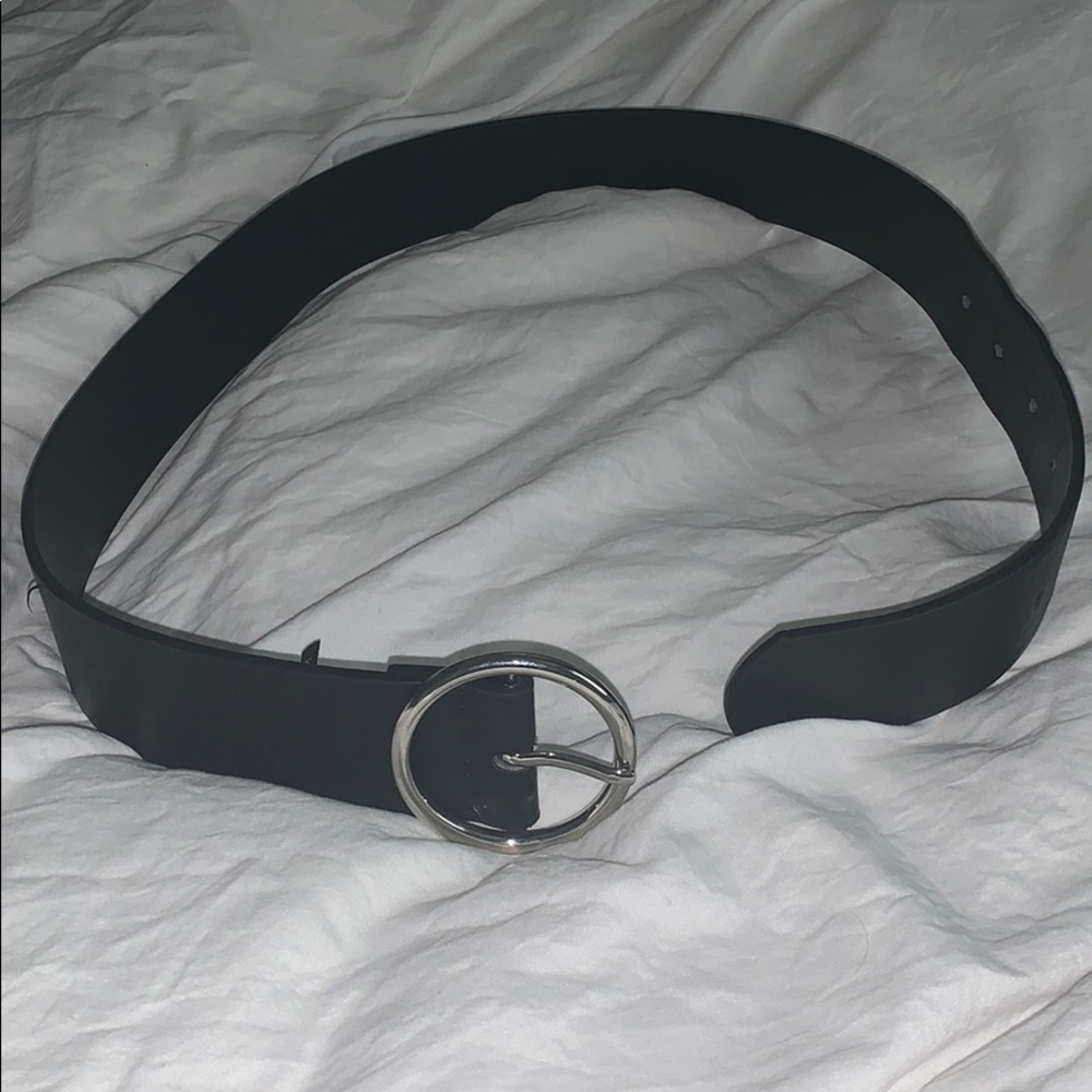 Brandy Melville Belt
